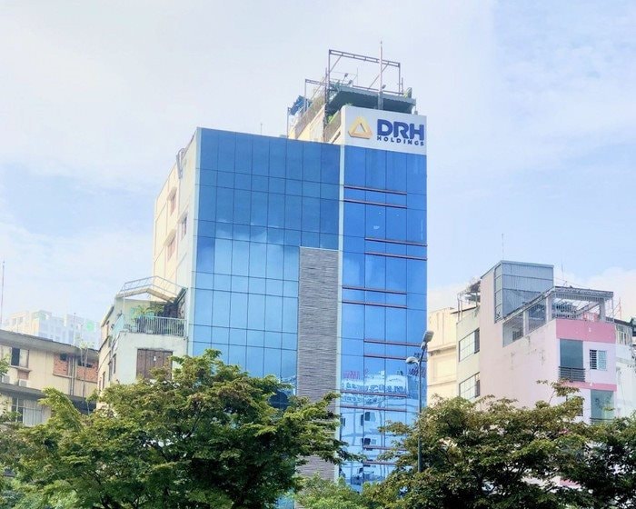  Cổ phiếu DRH Holdings của Chủ tịch Phan Tấn Đạt bất ngờ tăng “bốc đầu” 