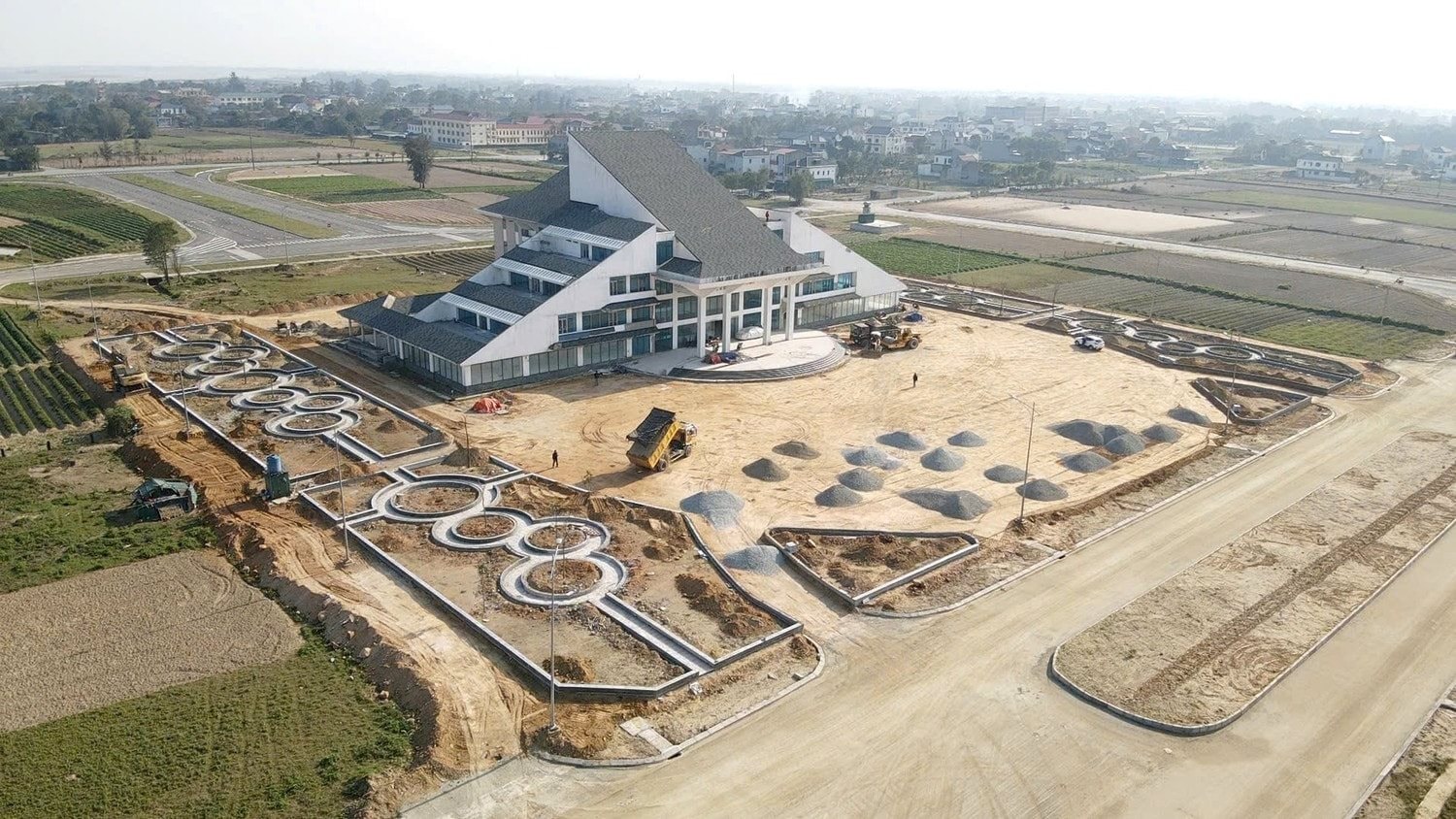 Bộ Tài chính đề nghị Hà Tĩnh sớm xử lý tài sản công dôi dư