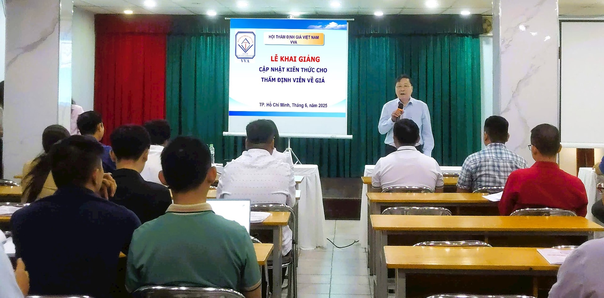 VVA khai giảng lớp cập nhật kiến thức về nghiệp vụ thẩm định giá tại TP Hồ Chí Minh