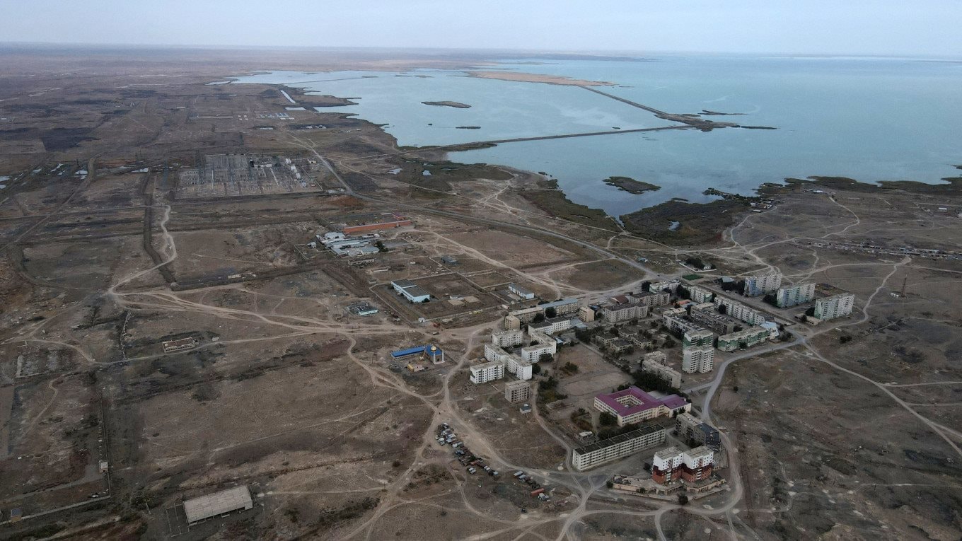 nha-may-dien-.jpg