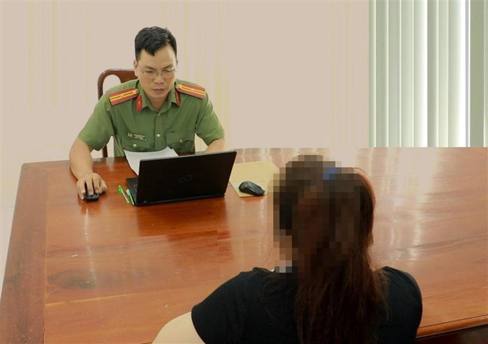 Đã mất 40 triệu nhưng cô gái Bình Phước vẫn chuyển khoản thêm cho lừa đảo, rồi báo công an