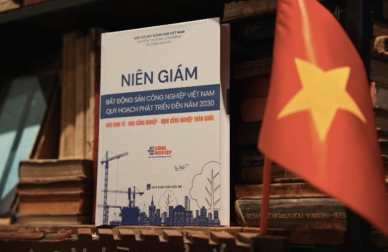 Niên giám Bất động sản Công nghiệp Việt Nam – Bản đồ chiến lược tra cứu khu công nghiệp, cụm công nghiệp toàn quốc