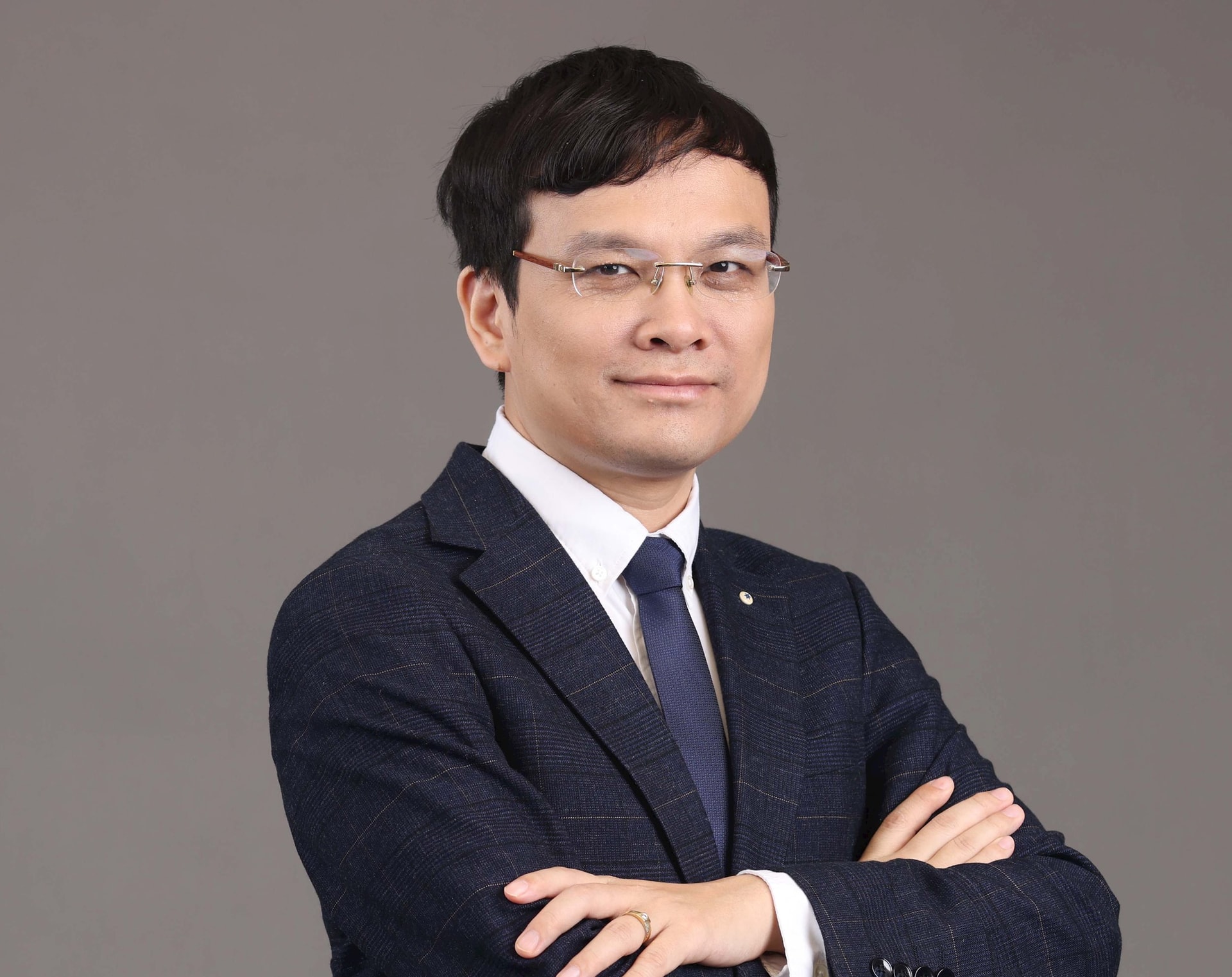 ong-hoang-minh-hung-tgd-ctcp-tasco-2.jpg