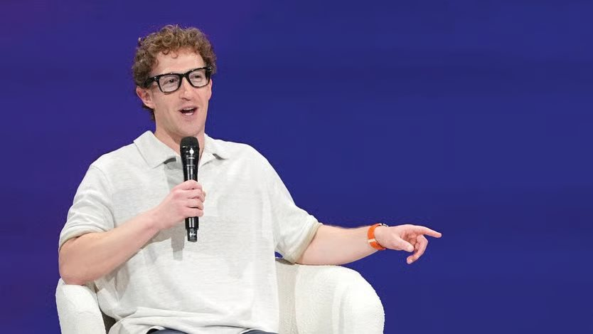 Mark Zuckerberg khơi mào cuộc chiến công nghệ lớn nhất thế kỷ bằng ‘Biệt đội Avengers’: 3 thiên tài được ‘mua’ với giá 16 tỷ USD, mục tiêu lật đổ ChatGPT