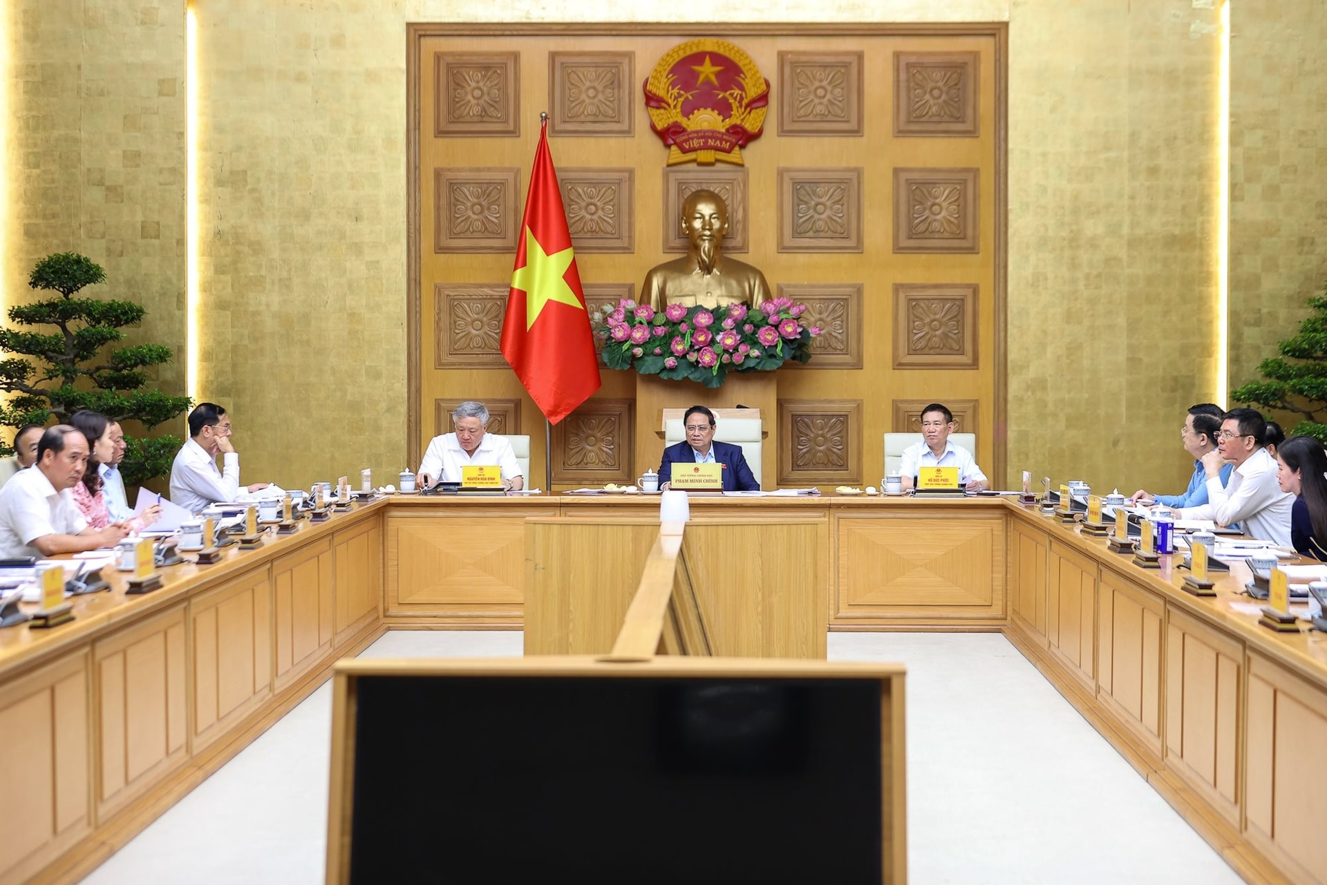 thu-tuong-chu-tri-.jpg