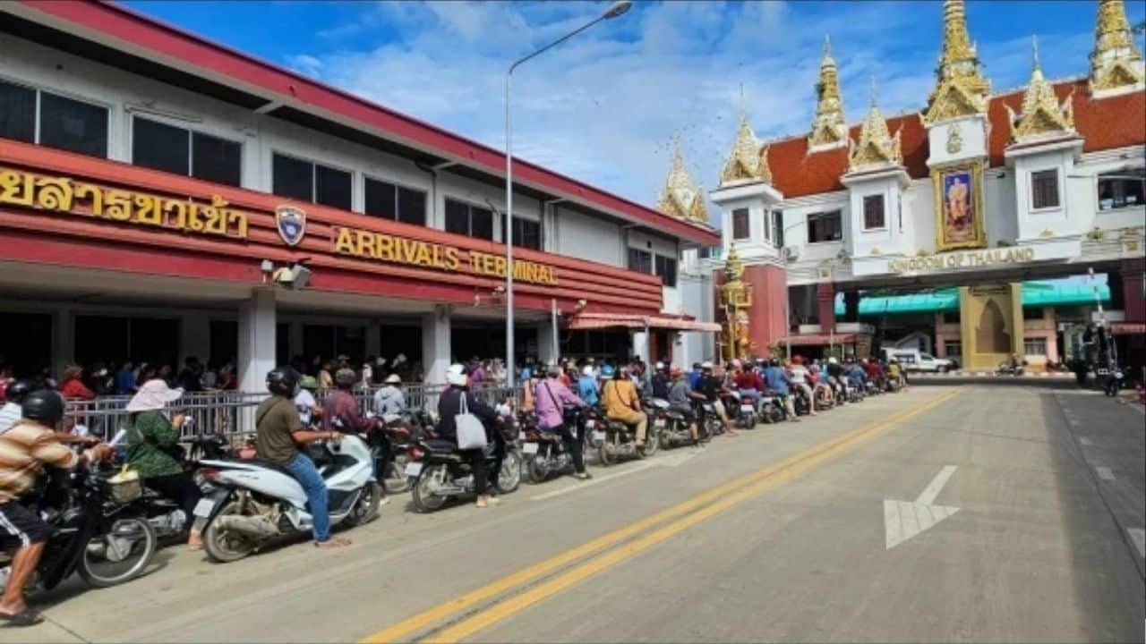Giữa lúc biên giới với Campuchia còn nóng, Thái Lan công bố con số "sửng sốt" 1,4 tỷ USD