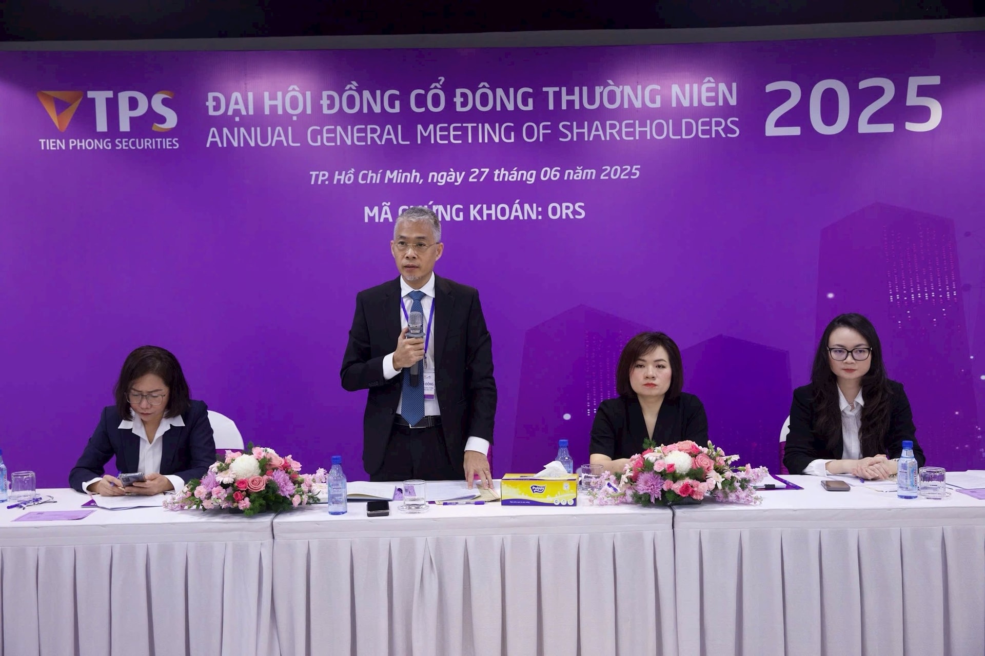 ĐHCĐ Chứng khoán Tiên Phong Hướng đến tăng trưởng bền vững và nâng cao năng lực cạnh tranh