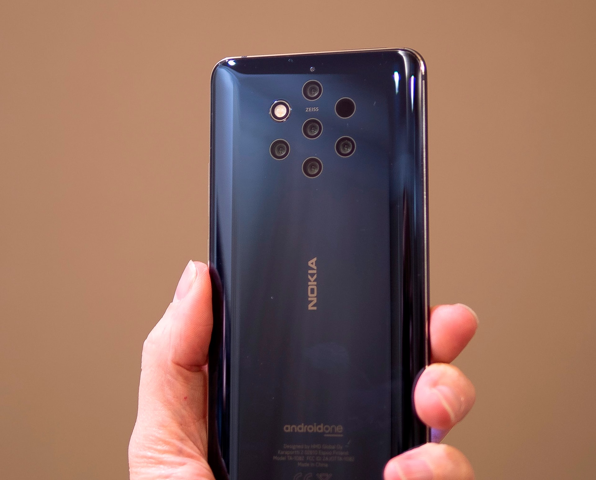 Ai còn nhớ mẫu Nokia có đến 5 camera "điên rồ" này: Cất ngăn tủ suốt 6 năm, giờ dùng lại vẫn thấy ấn tượng