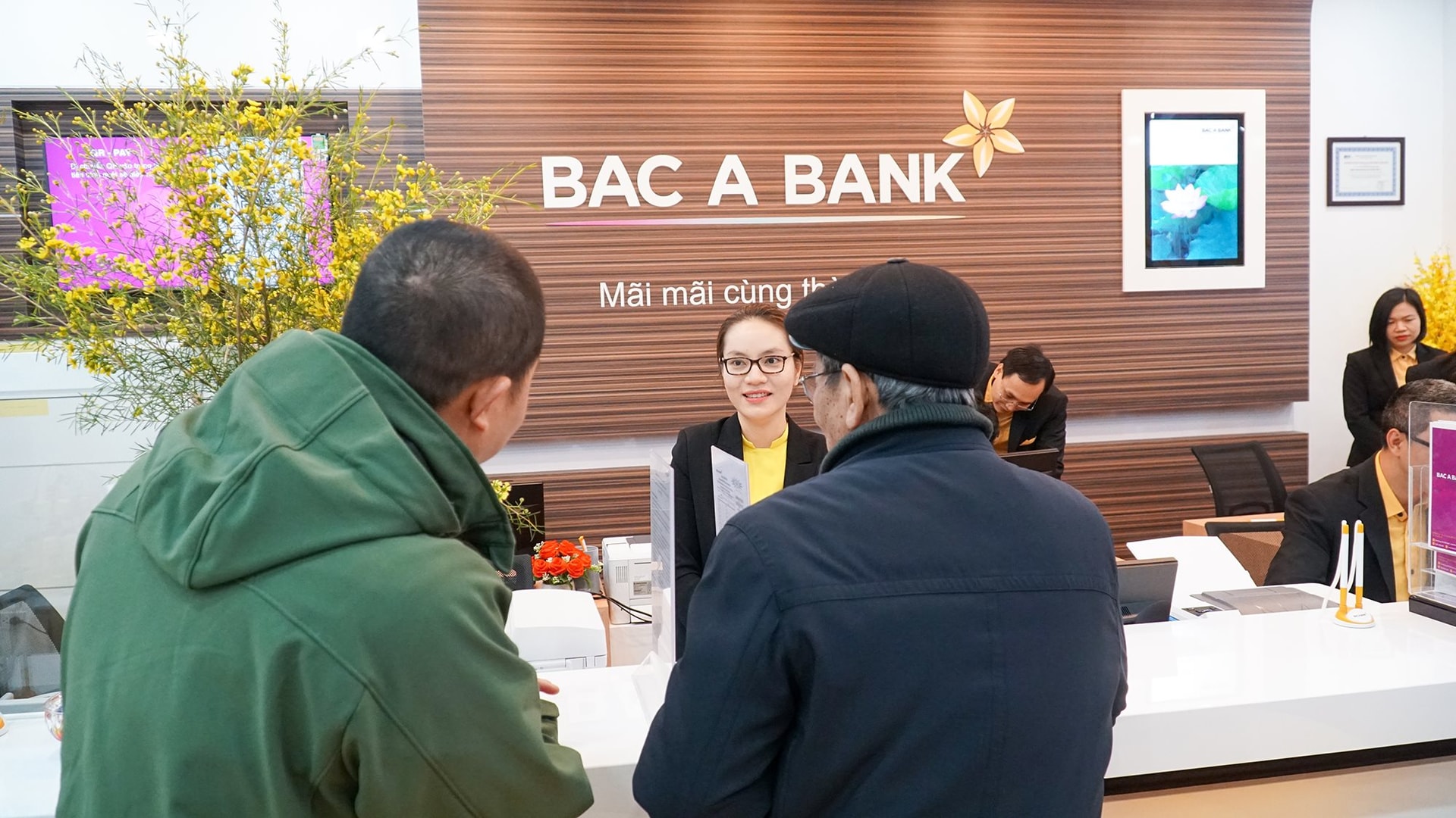 Thanh tra NHNN chỉ ra hàng loạt sai phạm tại BacABank Điện Biên: Hồ sơ tín dụng gặp vấn đề
