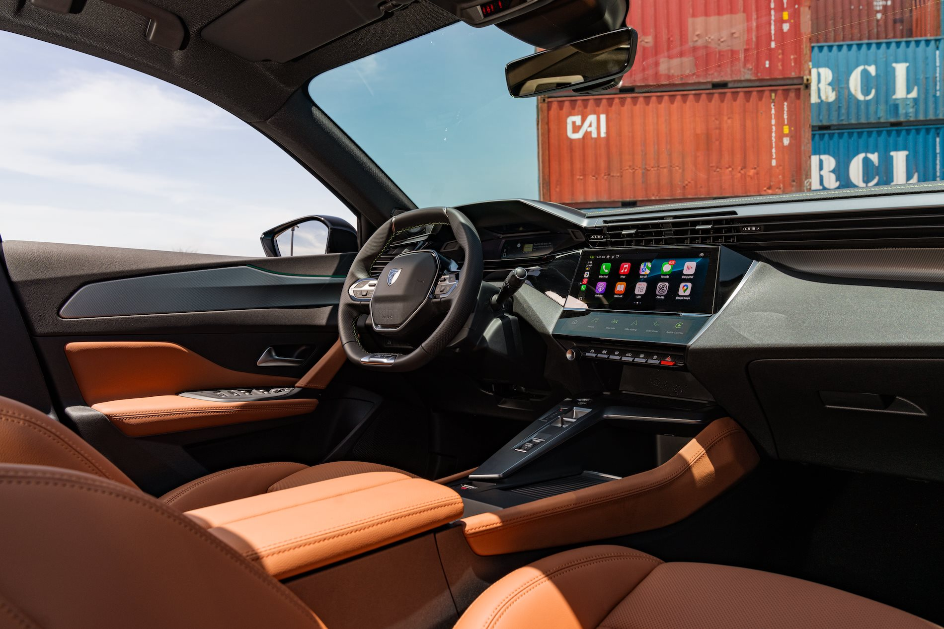 khoang-lai-new-peugeot-i-cockpit-1-.png