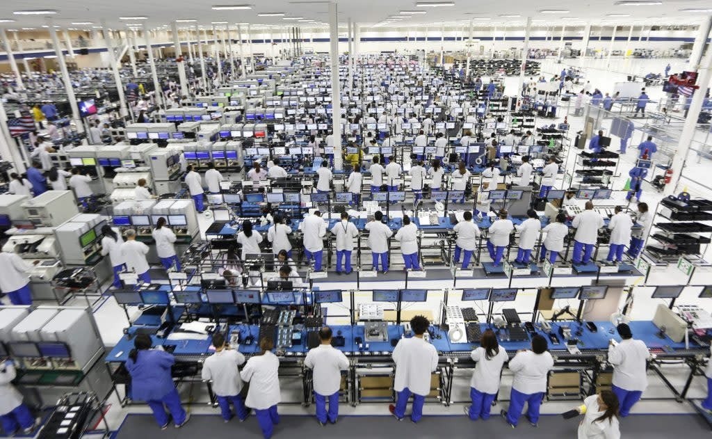 Ông Trump thúc Apple sản xuất điện thoại tại Mỹ nhưng thất bại ê chề của Google 12 năm trước vẫn gây ám ảnh làng công nghệ: Khi Made-in-America không chỉ cần lòng yêu nước
