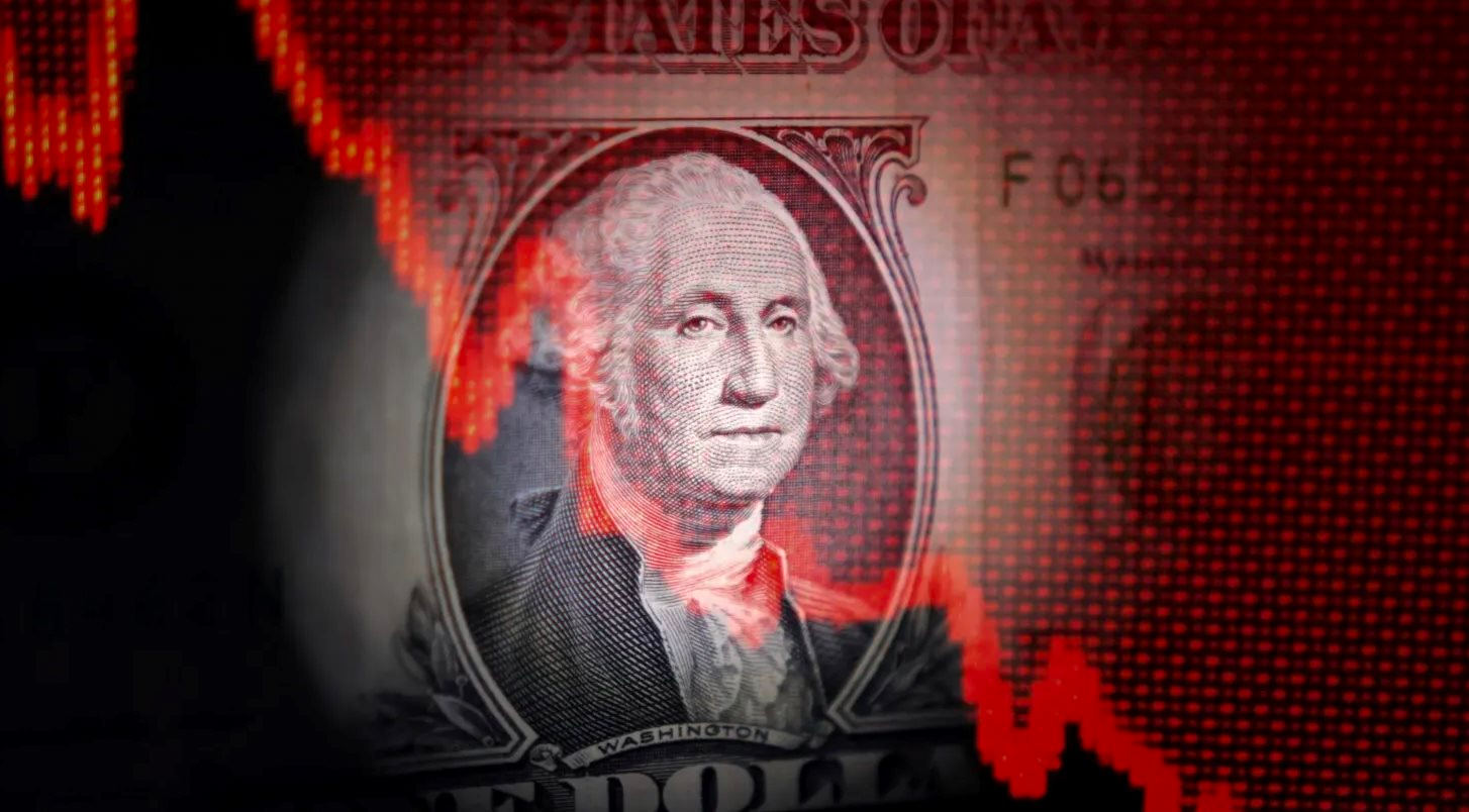 USD chao đảo trong nửa đầu năm 2025: Dấu hiệu đồng bạc xanh dần mất 'ngôi vương'?