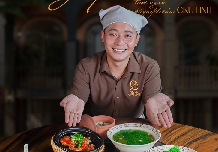 Nóng: Quán cơm niêu từng liên quan đến Quang Linh Vlogs bất ngờ ra thông báo quan trọng, sau khi hứng chịu đánh giá 1 sao