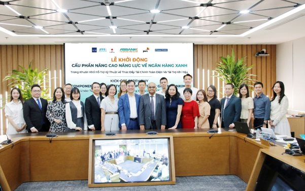 ABBANK, ADB và PWC cùng khởi động chương trình "Nâng cao năng lực về ngân hàng xanh"