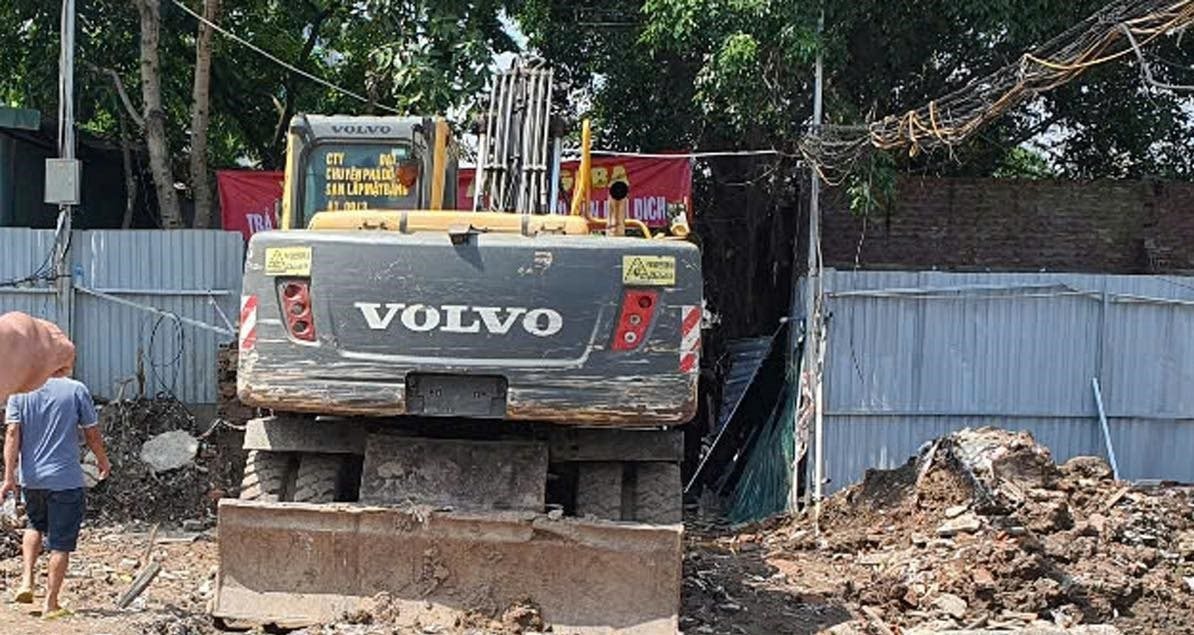Hà Nội: Dự án chậm giải phóng mặt bằng hơn 20 năm bất ngờ bít lối vào nghĩa trang của người dân