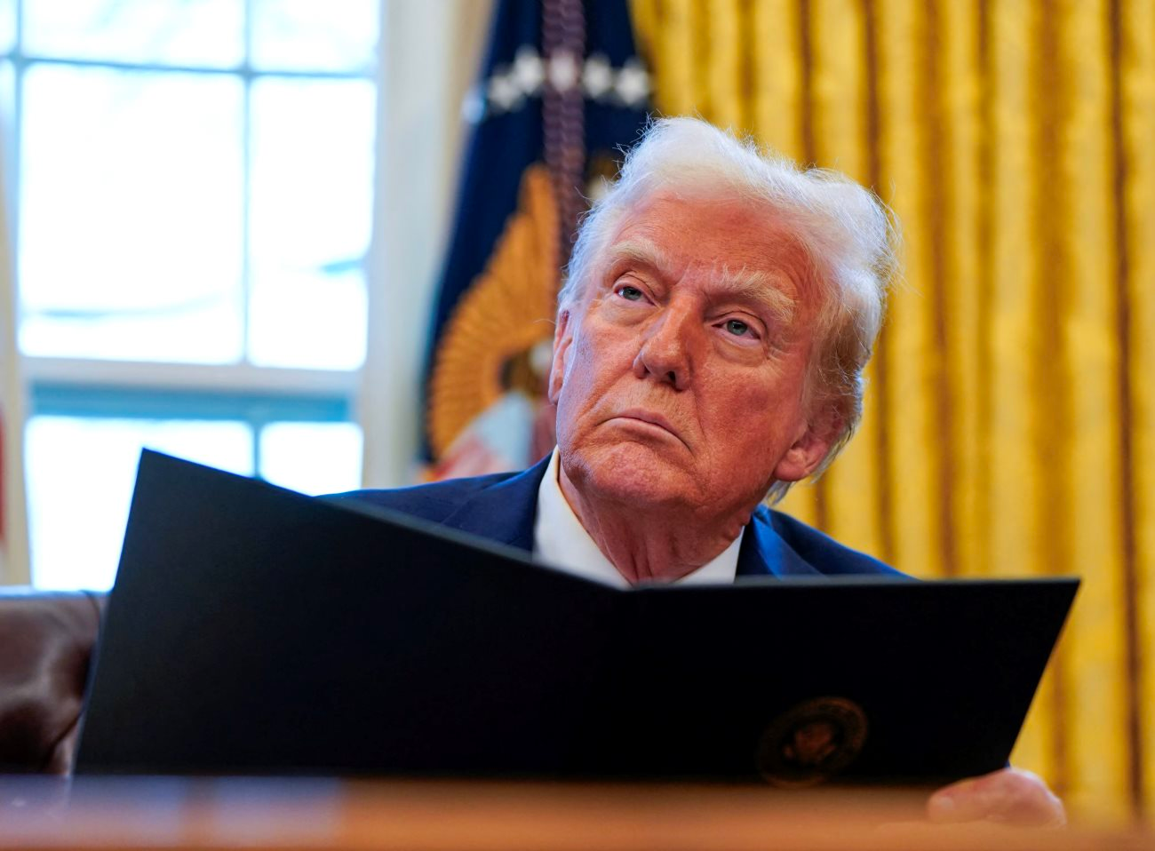 Tổng thống Trump tuyên bố sẽ áp thuế 100% với toàn bộ 'bạn hàng' của Nga, nếu không đạt được thoả thuận ngừng bắn ở Ukraine
