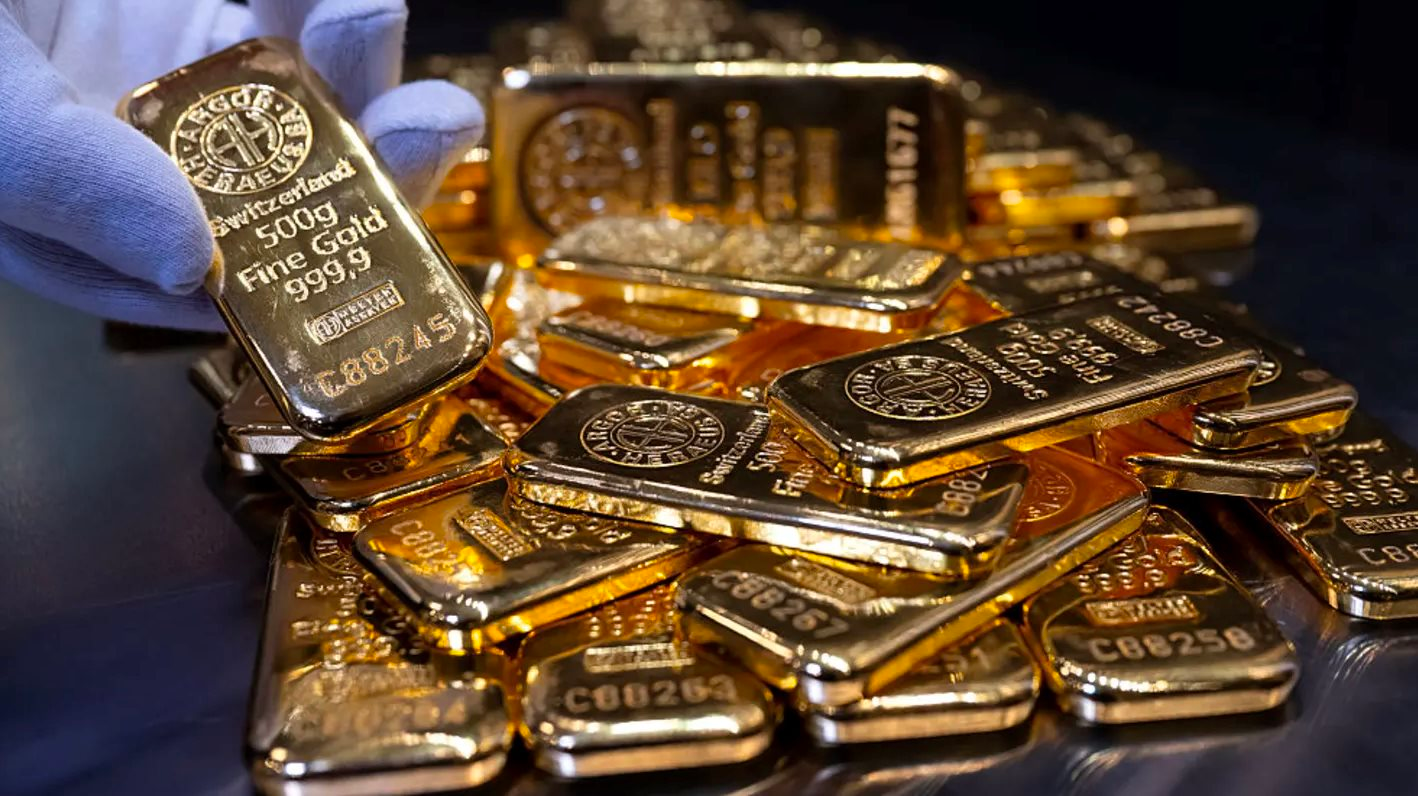 Không dùng USD hay euro, một loạt ngân hàng trung ương lấy nội tệ để mua vàng, ‘quay lưng’ với trung tâm vàng của thế giới