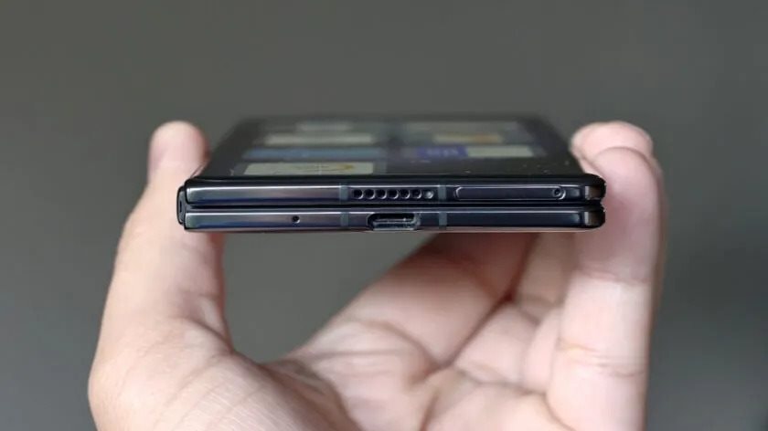 vivo-x-fold-5-thickness-scaled-840w-472h.jpg.jpg