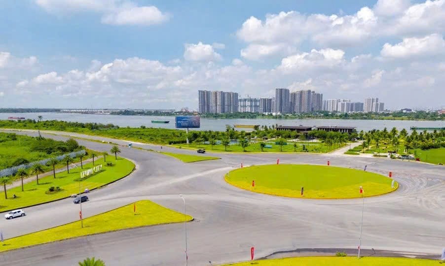Sân bay, metro, cao tốc... tăng tốc về đích, sức cầu bất động sản gọi tên khu vực này