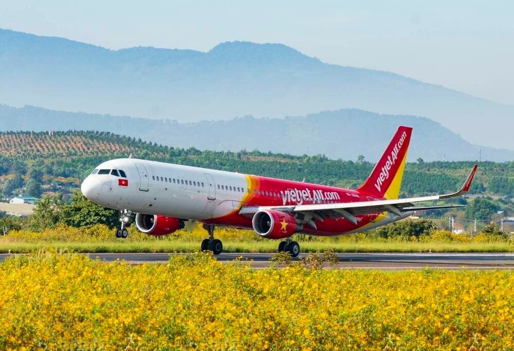 Cổ phiếu Vietjet tăng kịch trần, tài sản tỷ phú Nguyễn Thị Phương Thảo tăng thêm gần 4.000 tỷ đồng