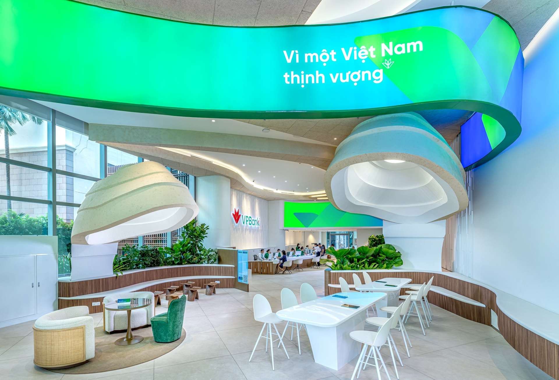 Tăng trưởng đồng bộ cả về lượng và chất, tổng tài sản VPBank vượt mốc 1,1 triệu tỷ đồng