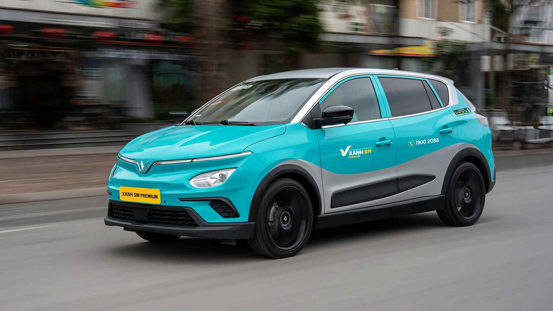 Xanh SM của tỷ phú Phạm Nhật Vượng dẫn đầu thị trường taxi Việt Nam với gần 45% thị phần, cao nhất từ khi ra mắt