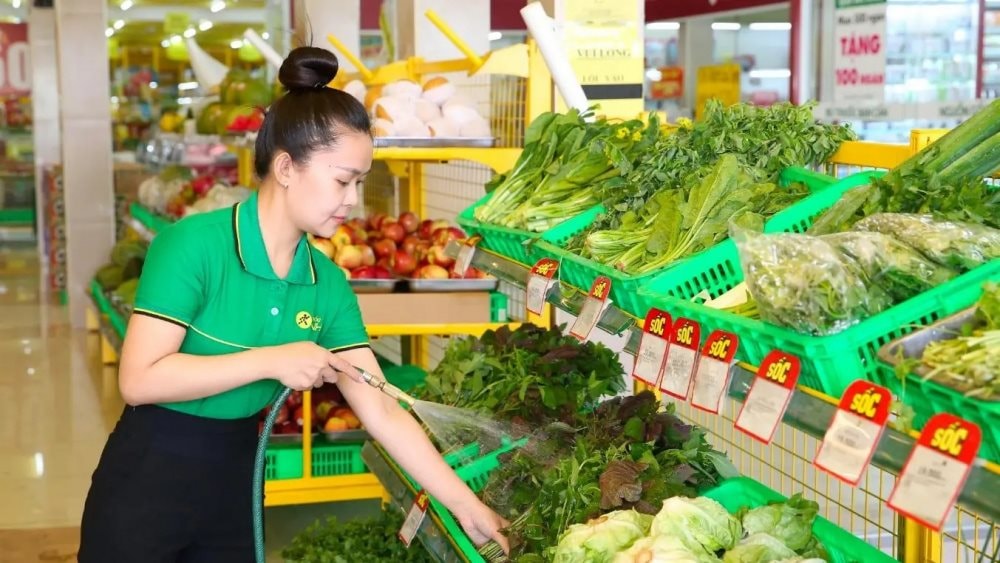 bach-hoa-xanh-day-manh-chiem-linh-thi-phan-mien-trung-uu-tien-thuc-day-doanh-thu_674030e34b1bd.jpg