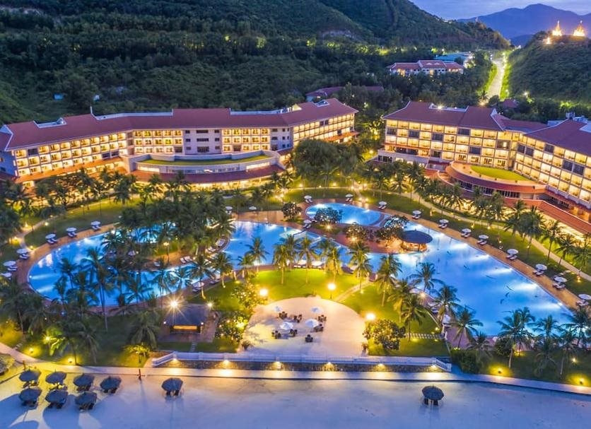 Vinpearl quý 2: Hoạt động lõi báo Doanh thu tăng 31%, lợi nhuận gộp tăng 183%