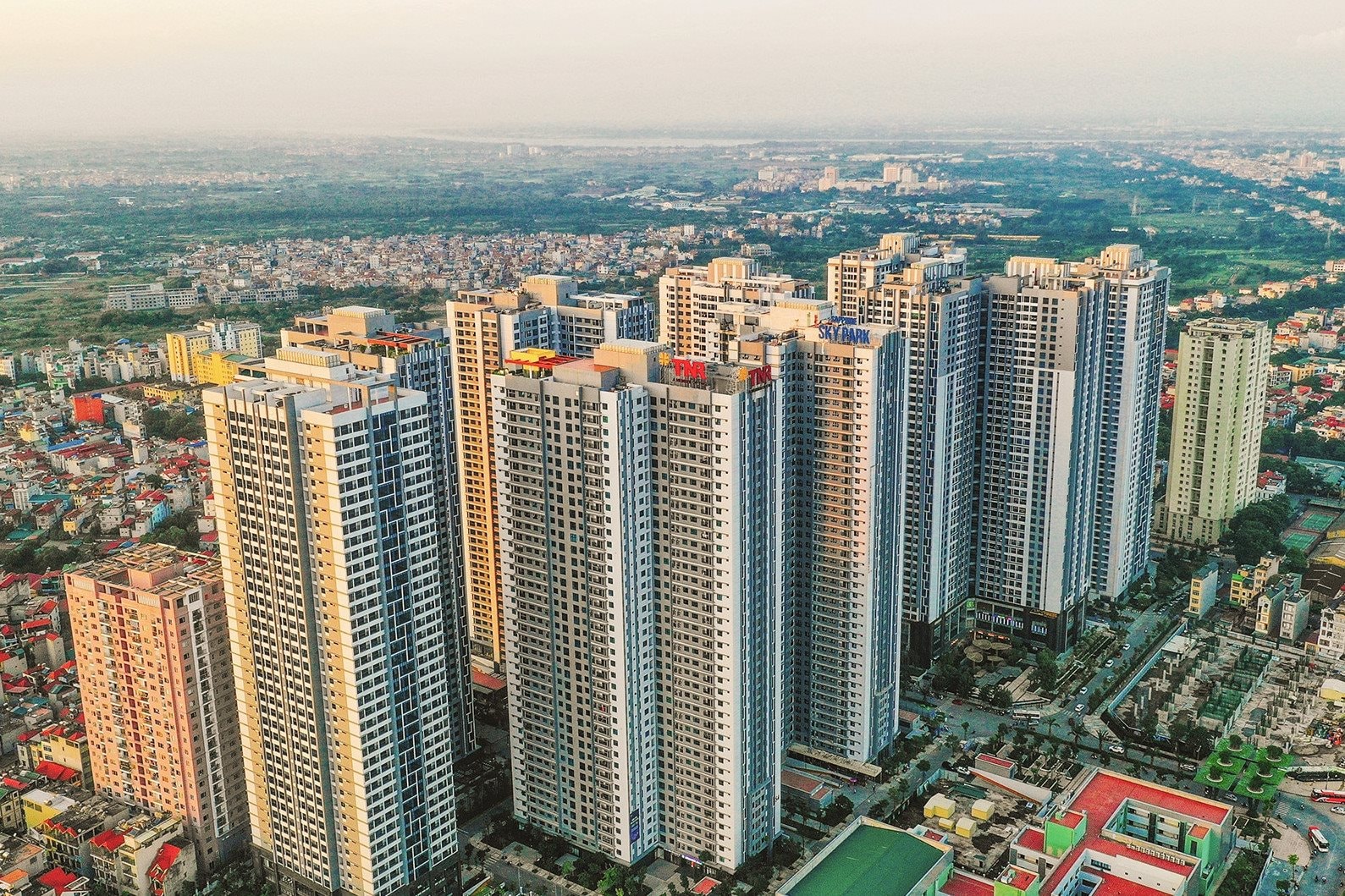 tranh-chap-o-khu-do-thi-goldmark-city-chu-tich-ha-noi-chi-dao-cong-an-vao-cuoc-95118-17539371902191759533262-1753937250636-17539372511681431035740.jpg