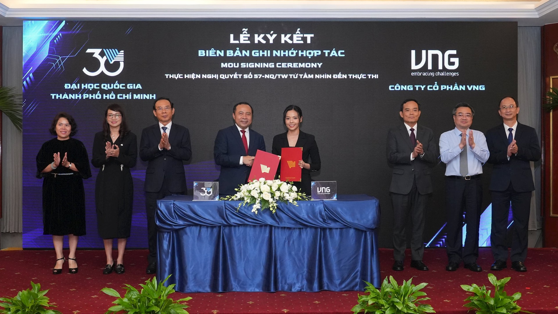 vng-hop-tac-dhqg-tphcm-trien-khai-nghien-cuu-va-dao-tao-ai.jpg