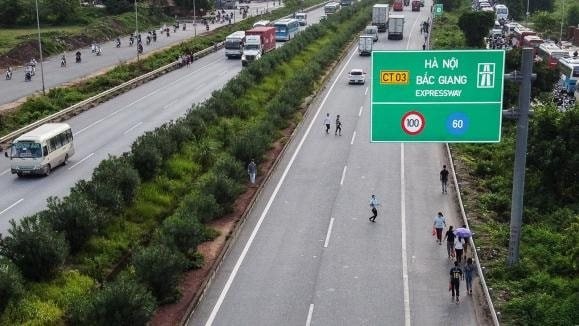 Bất động sản Văn Phú Invest bất ngờ rút vốn toàn bộ tại Dự án BOT Hà Nội - Bắc Giang