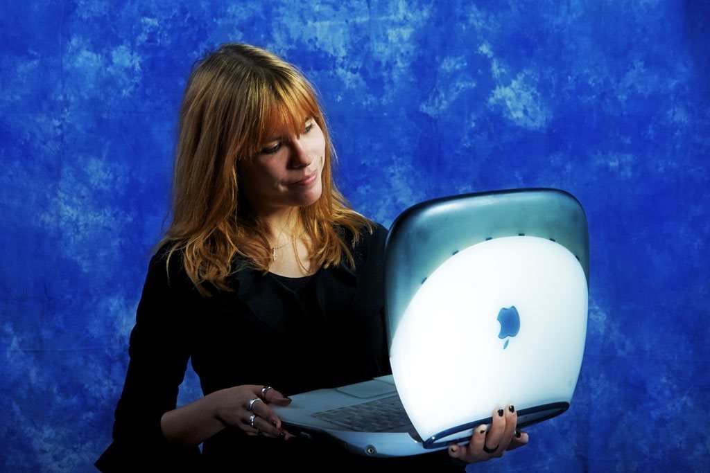 ibook_clamshell_joerg_dsc3075a.jpg