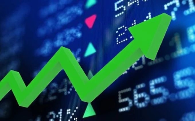 Cổ phiếu Masan (MSN) “tím lịm” với thanh khoản đột biến, VN-Index áp sát mốc 1.600 điểm
