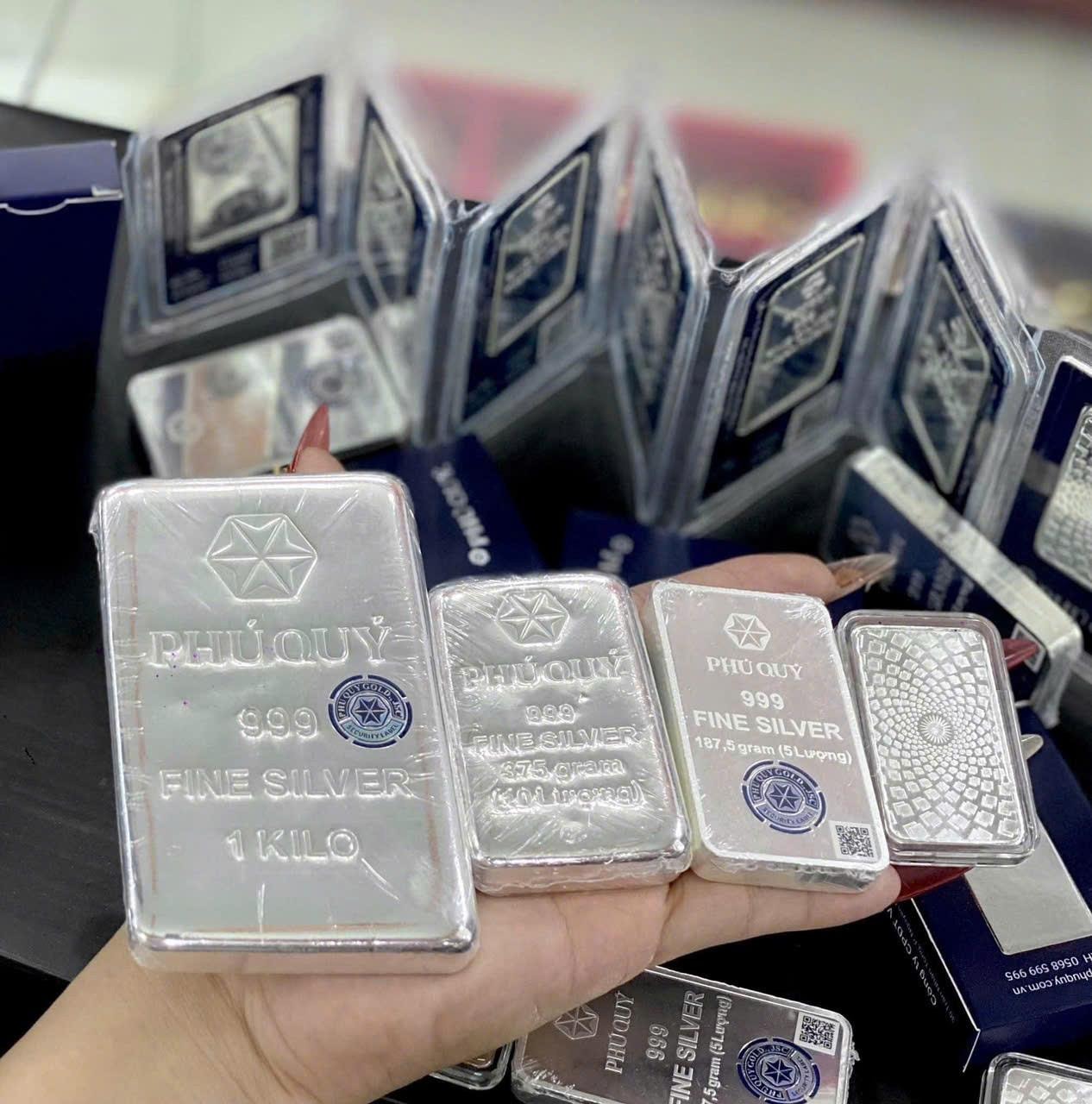 Sự trỗi dậy của một kim loại quý trong kỷ nguyên của tiền điện tử khiến nhiều ngân hàng toàn cầu thay đổi chiến lược đầu tư