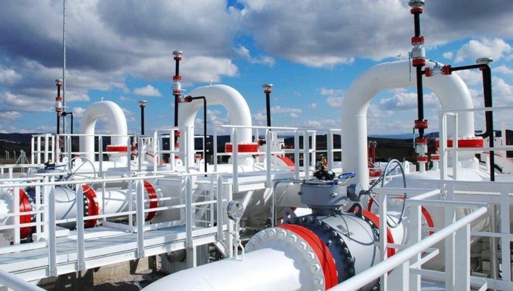 Quốc gia ứng viên EU suốt 26 năm vừa nói không với kế hoạch loại bỏ khí đốt Nga, nung nấu ý định thành cửa ngõ cho năng lượng Moscow vào châu Âu