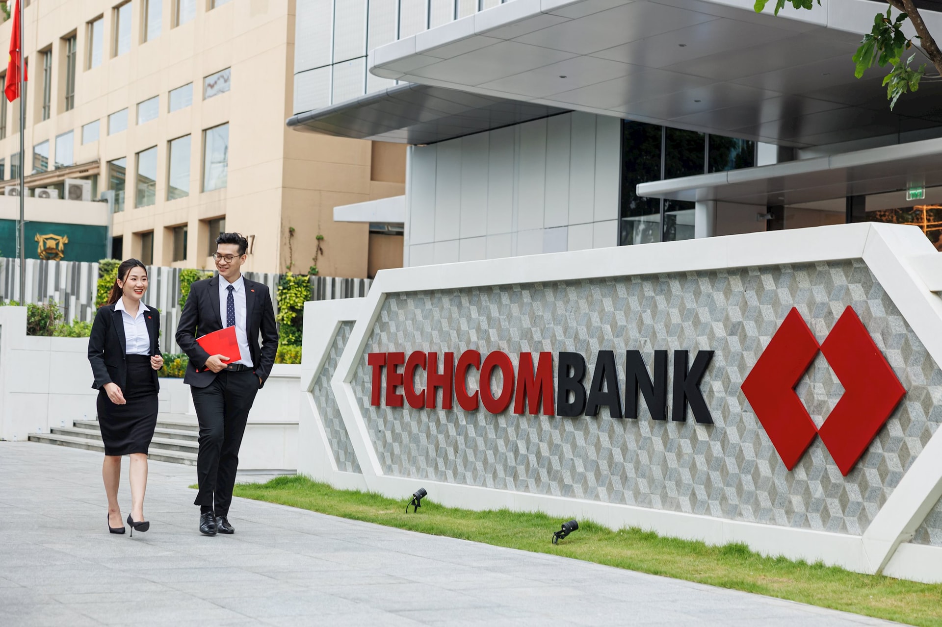 Techcombank lọt top 20 doanh nghiệp có điểm ESG cao nhất rổ VNSI