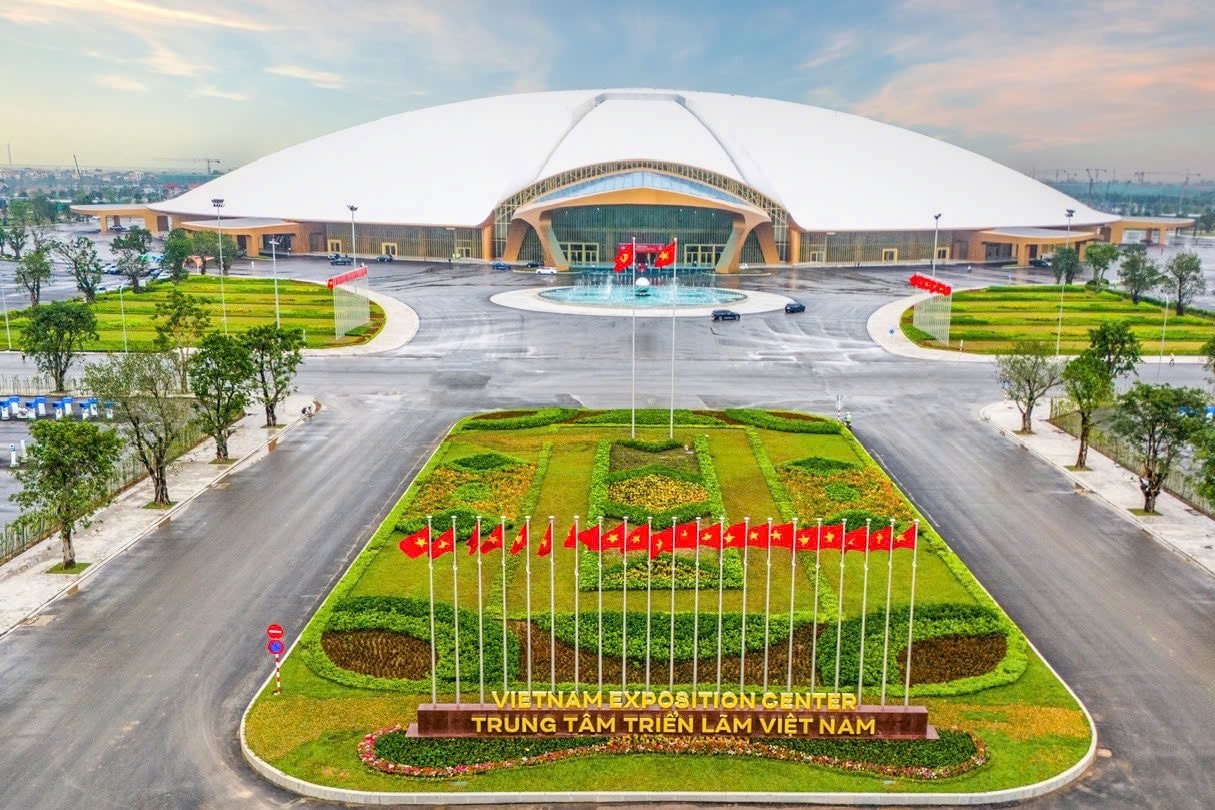trung-tam-trien-lam-.jpg