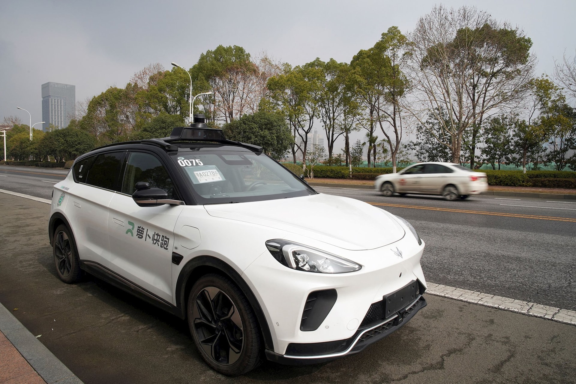 2023-02-24t091626z-1015371487-rc2dhz9j56us-rtrmadp-3-china-baidu-robotaxi.jpg