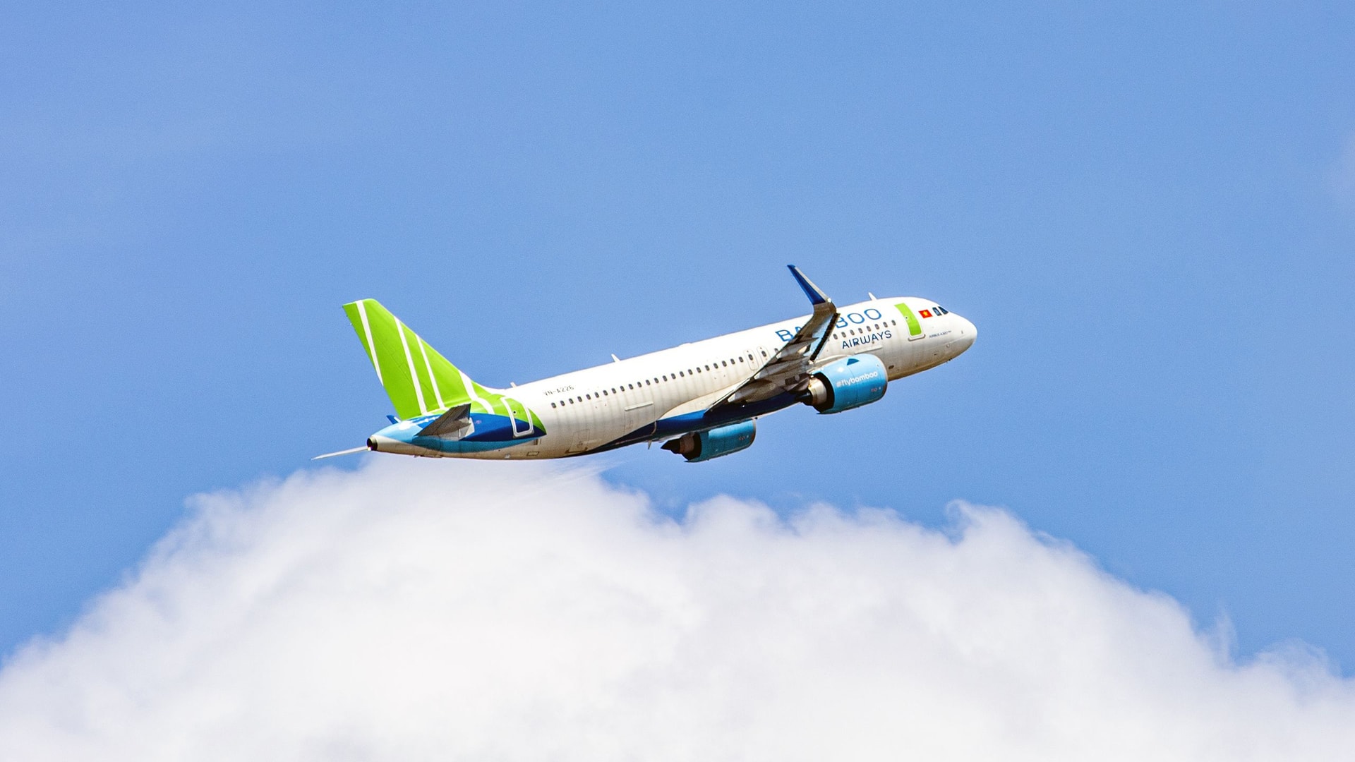 Bamboo Airways bất ngờ thay Chủ tịch và CEO cùng lúc, hé lộ bộ đôi lãnh đạo mới