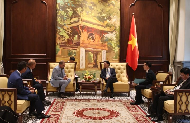 Đại bàng Mỹ chốt deal thành công với Viettel, VNPT, Vingroup, chia sẻ con đường Việt Nam nên đi để làm chủ công nghệ