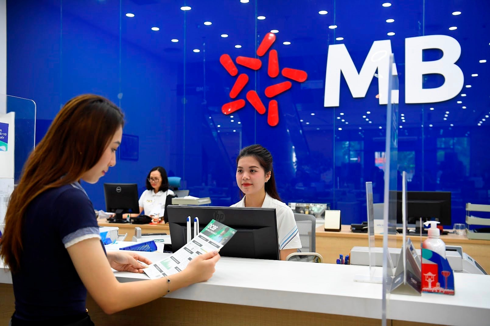 MB (MBB) lần đầu góp mặt trong Big5 ngân hàng, nộp ngân sách hơn 8.600 tỷ đồng