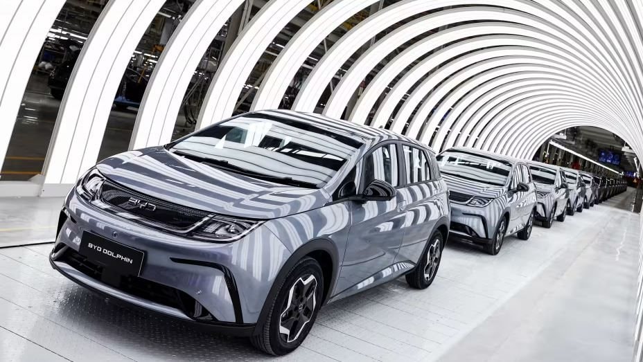 Xe điện giá rẻ Trung Quốc khiến thế giới lo sợ: ĐNÁ là chiến trường nóng bỏng, loạt đại lý kêu cứu vì phải bán phá giá
