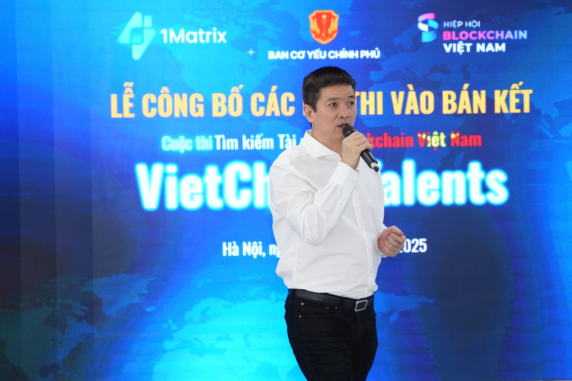 2.-ong-phan-duc-trung-chu-tich-1matrix-chu-tich-vba-2-.jpg