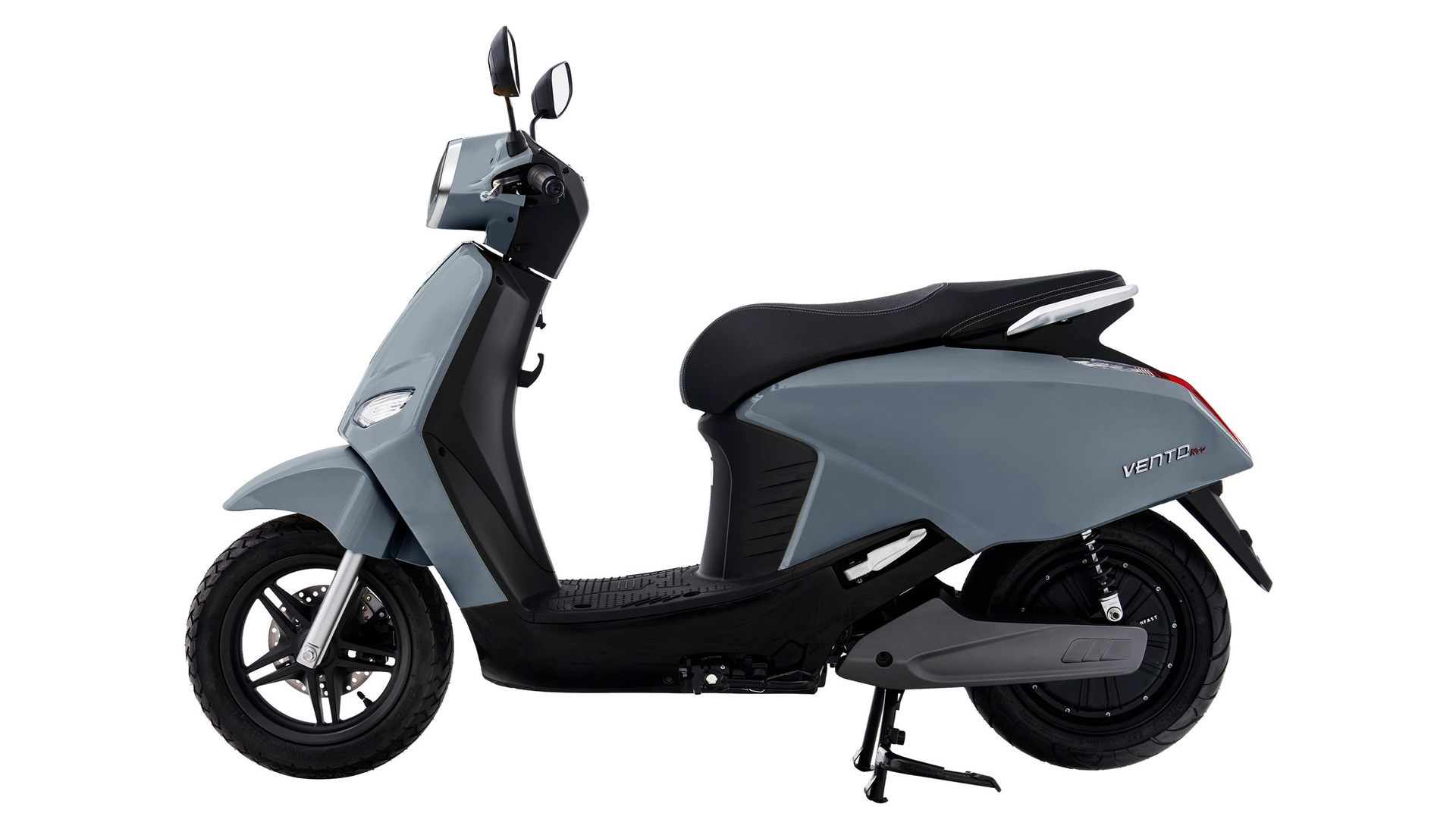 Đại lý báo giá xe máy điện VinFast cực tốt: Rẻ nhất 10 triệu, hơn 28 triệu có xe đi 200km/sạc, cốp 27 lít