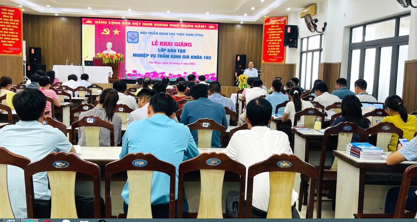 VVA tổ chức khai giảng khóa đào tạo thẩm định giá K163 tại Đà Nẵng