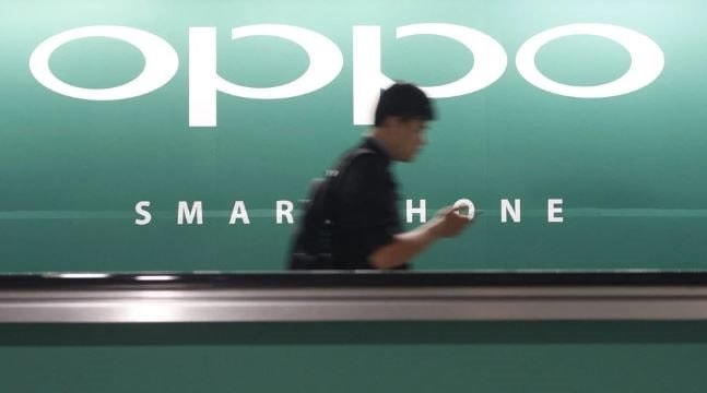 Apple kiện Oppo, cáo buộc ăn cắp bí mật thương mại 