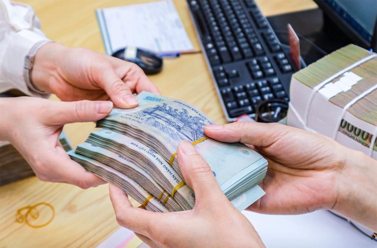 Năm nay, lương thưởng của người lao động đi làm ngày lễ Quốc khánh 2/9 sẽ được quy định ra sao?