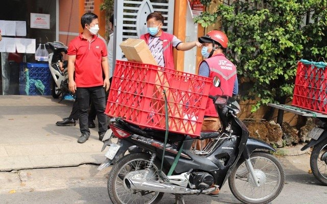 Shipper J&T đi làm 3 ngày bỏ túi 58 triệu đồng: Công an vào cuộc phanh phui sự thật đằng sau những đơn hàng 0 đồng và COD công ty phải đền tiền 