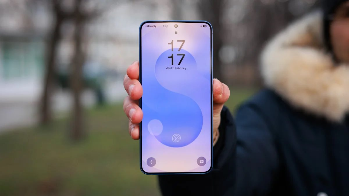 Cây bút công nghệ: “Nếu Samsung vẫn làm điện thoại theo cái kiểu này thì thà tôi mua iPhone còn hơn"