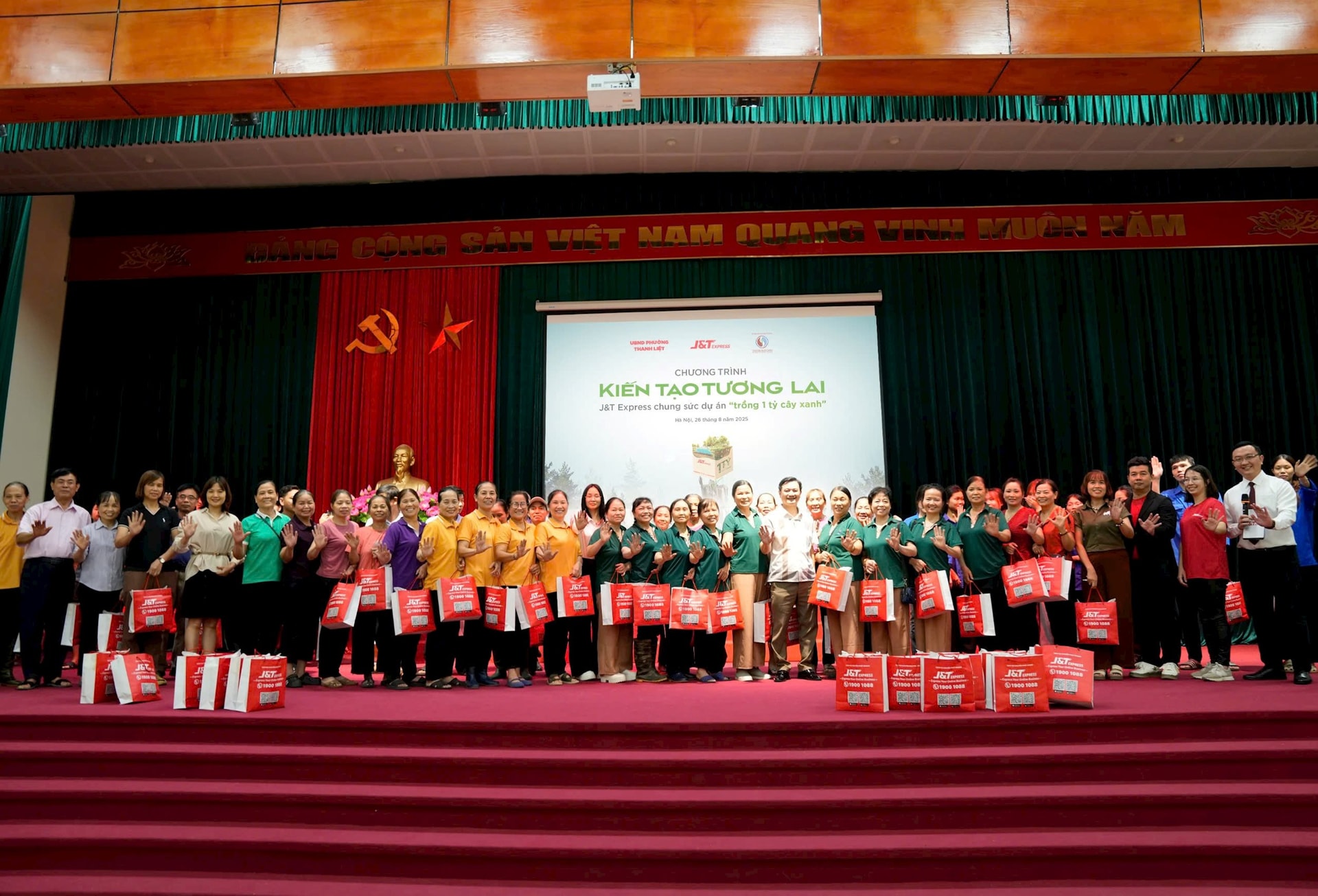 2b508136-6743-4cd9-b92d-4ddb6f4dc47c.jpg
